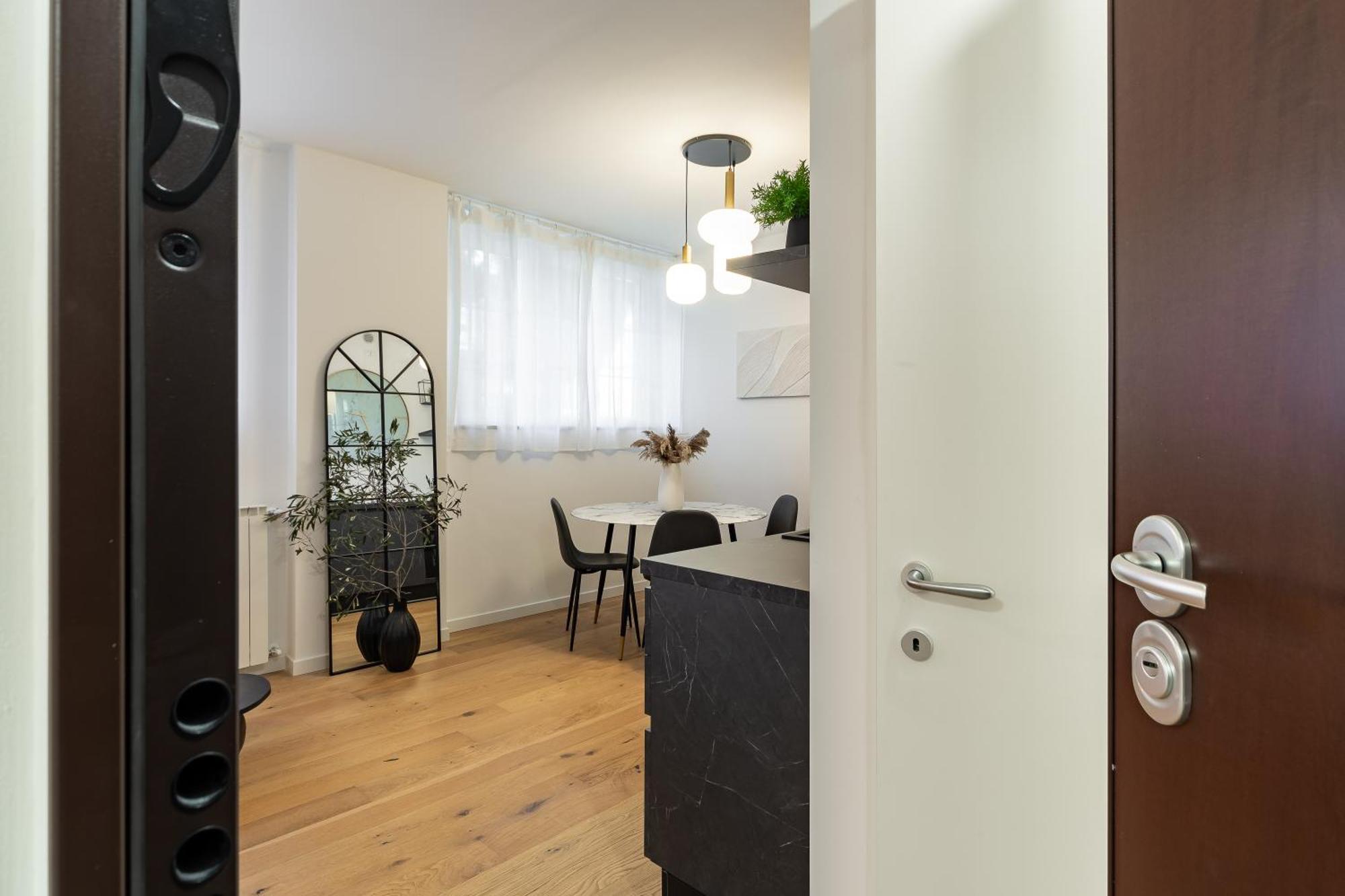 45Royal Stylish House Milan City Center Exterior photo
